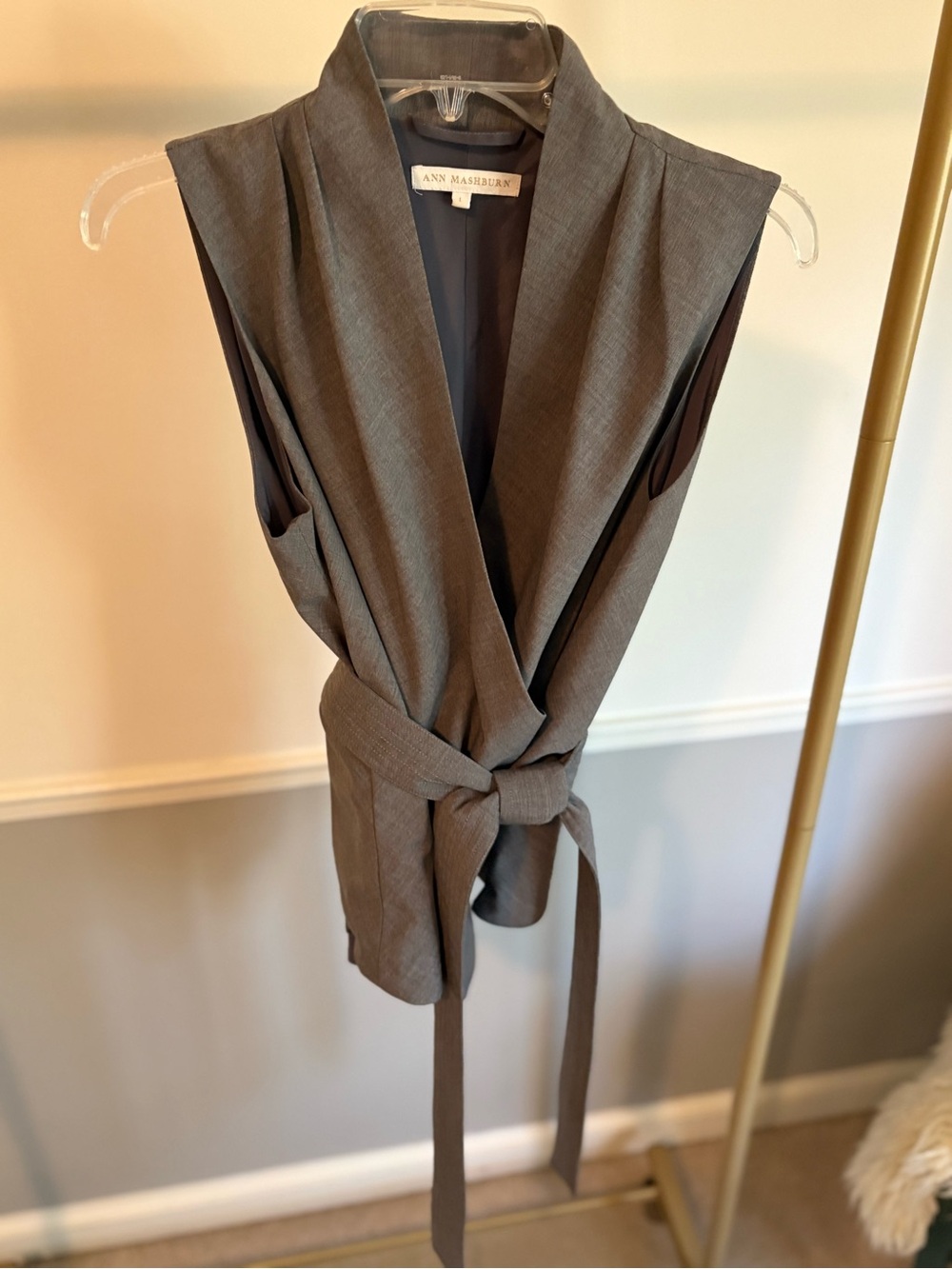 ANN MASHBURN Gray Vest
